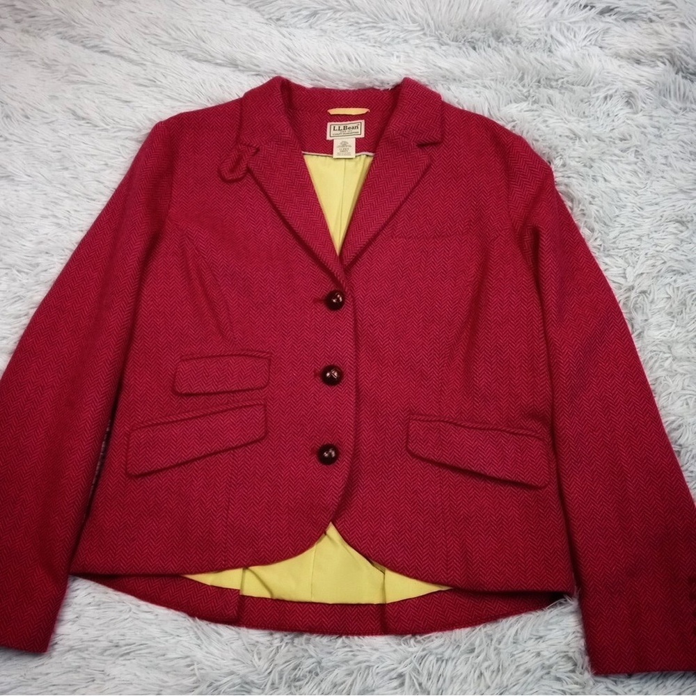 L.L. Bean Women's Berry Blazer with Yellow Lining Size 12P